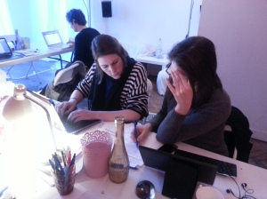 Jilke (left) and Sophie (right) at work